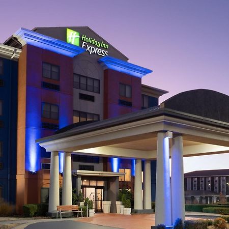 Holiday Inn Express & Suites Midwest City By Ihg Exterior foto