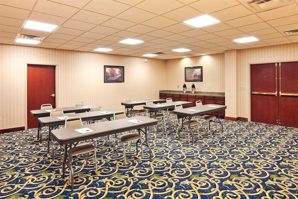 Holiday Inn Express & Suites Midwest City By Ihg Facilidades foto
