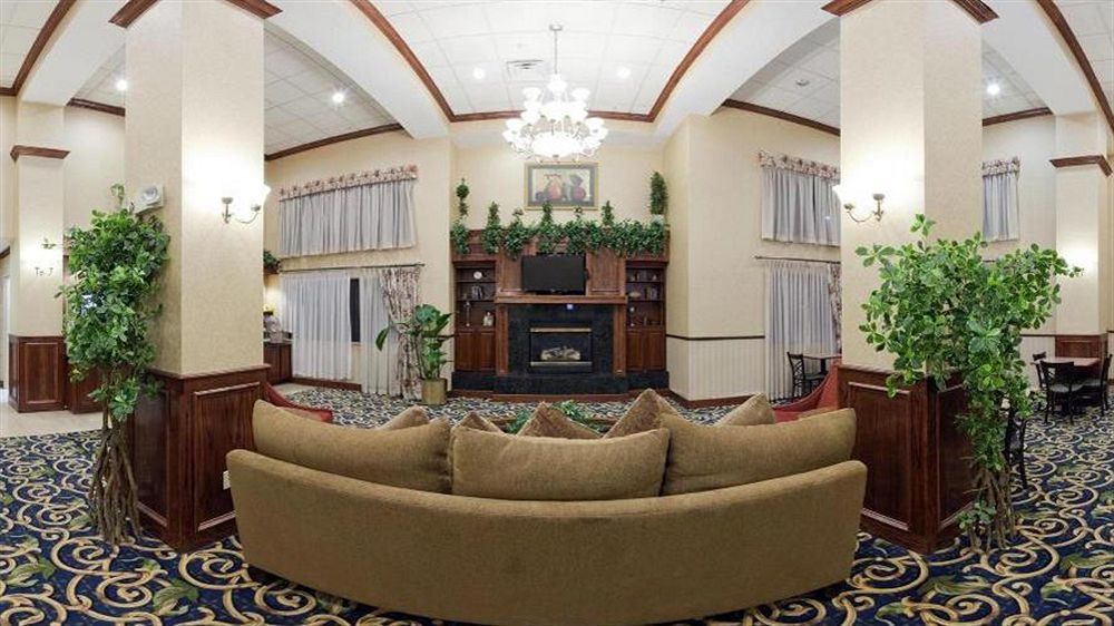 Holiday Inn Express & Suites Midwest City By Ihg Exterior foto